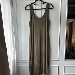 Olive Green Sleeveless bodycon Midi Dress